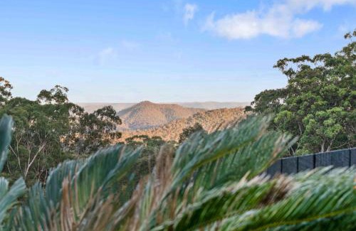Middle Ridge House | Ridge Retreat
