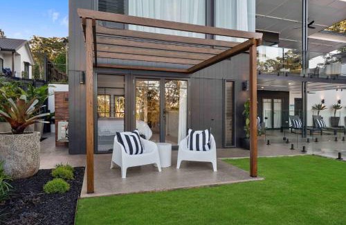 Middle Ridge House | Ridge Retreat