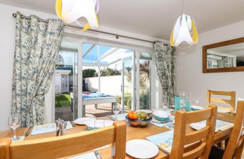 Mullion House | Ridgeback House