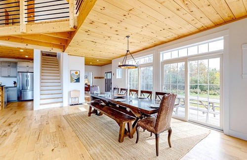 Whitefield House | Ridgeview | Newer home in Whitefield with hot tub, firepit & mountain views