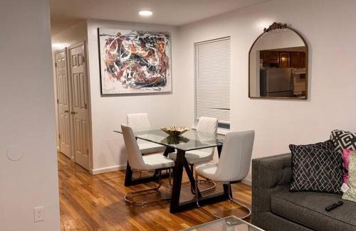 Weequahic Apartment | Ridgewood 3 KINGS bed 4 mins from Newark airport