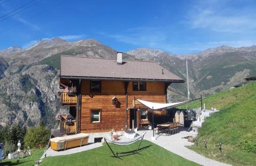 Graechen Apartment | Riebe 331