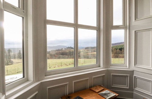Murthly Cottage | RIECHIP, pet friendly, character holiday cottage in Dunkeld