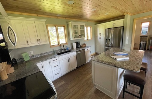 Rose City House | Rifle River Lodge, Rifle River Lodge LLC
