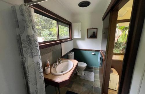 Topaz Cabin | Riflebird Lodge