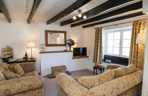 Sandsend House | Rigg Cottage, Mount Pleasant