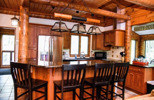Lake Ariel House | Riggins Family Hideout in the Poconos