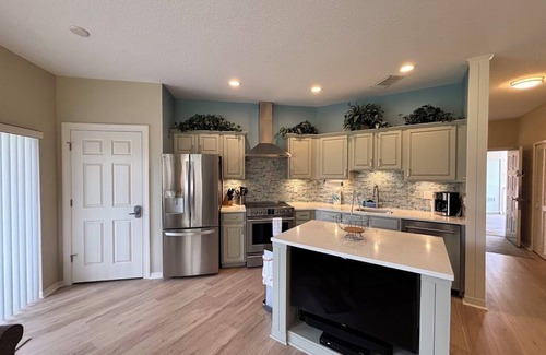 Port Saint Lucie Condo | Right Direction Rentals 1 Bedroom Villa 9981