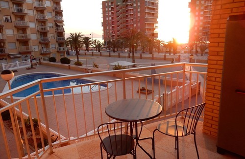 Els Arenals del Sol Apartment | Right in front of the beach of Alicante, quiet and newly renovated apartment