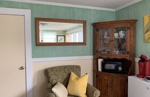 Damariscotta Condo | Right in town! walk to coffee shops, restaurants and much more!