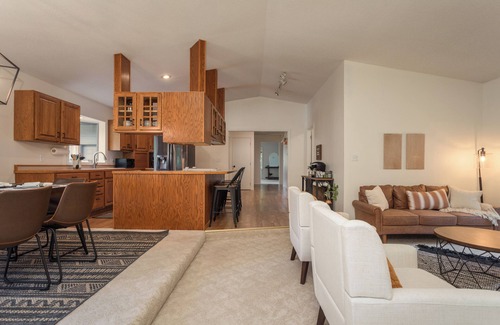 Alexandria House | Right near the lake! Single-level home with backyard relaxation, pet-friendly!