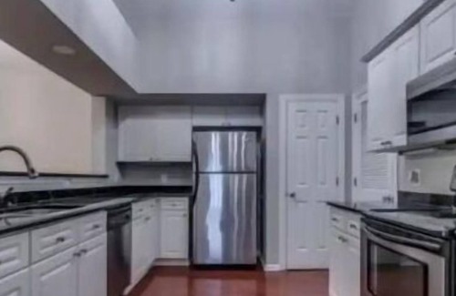 Bellevue Condo | RIGHT NEXT TO INTERSTATES 2 BED/2 BATH PEACEFUL/SAFE NEIGHBORHOOD