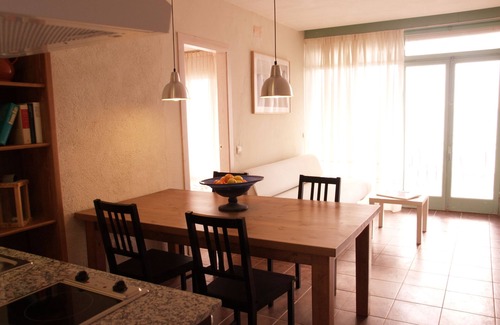 Roda de Bara Apartment | Right on the Beach - Masia del Mar - with your feed in the sand