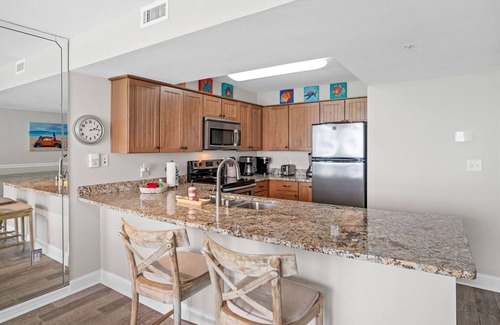 Destin Condo | Right On the Beach! Sugar White Sandy Beach! 3 pools