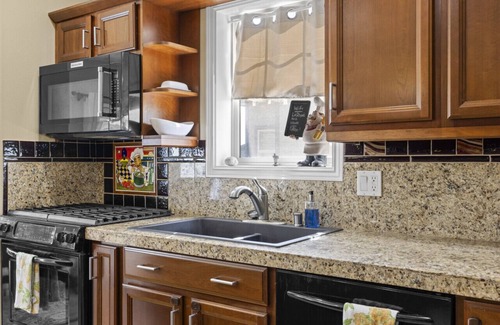 South Richland House | Right on the Columbia River.