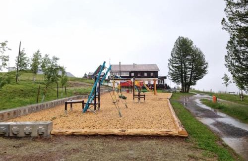 Gersau Apartment | Rigi-Scheidegg Ferienwohnungen West XL, Autofrei