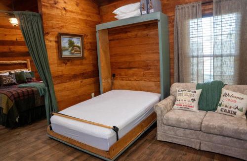 Broussard Cabin | Riley's Retreat Cabin