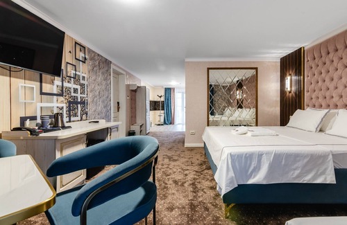 Kaztsik Hotel | Rim Grand Hotel