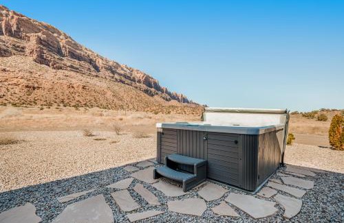 Moab South Valley House | Rim View 5