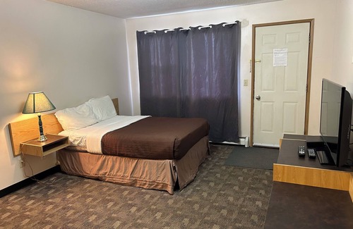 Rimbey Hotel | Rimbey Motor Inn
