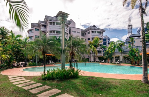 Melabau Apartment | Rimbun Suites & Residences