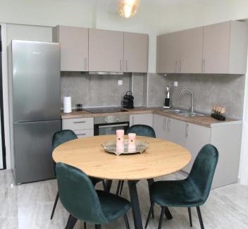 Keramoti Apartment | Rina's House