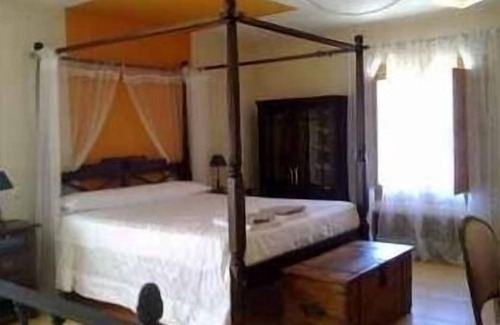 Canizares Cottage | Rincón de la Somá rural apartment for 13 people