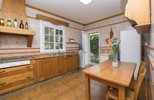 Los Franceses-la Vega Ski Chalet | Rincon De La Huerta - Three Bedroom Chalet, Sleeps 6