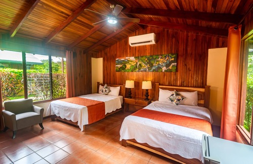 Mogote de Bagaces Cabin | Rinconcito Lodge