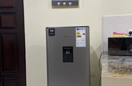 Central Kampala Apartment | Rindi Apartment with WiFi