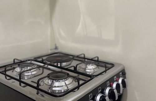 Central Kampala Apartment | Rindi Apartment with WiFi