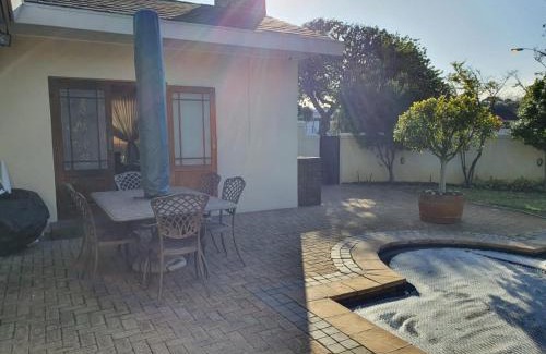 Pinelands Villa | Ringwood Villa