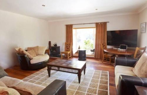 Roscoe House | Rinneen