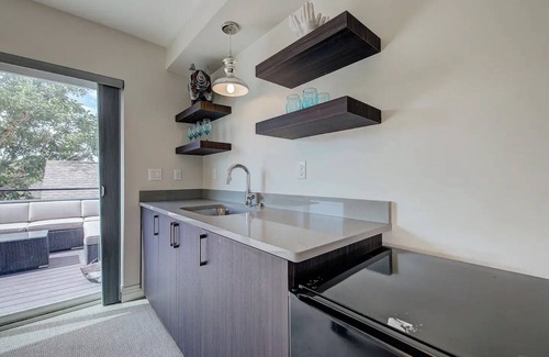 Five Points House | RiNo/Five Points home with a roof deck! 3br 5ba