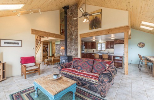 Creede Cabin | Rio Grande River and Mountain Views-Pet Friendly-River Access