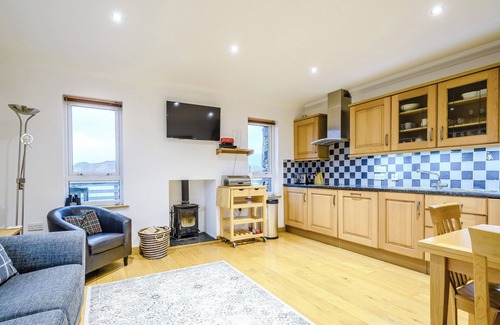 Ardroil Cottage | Riof Ocean Cottage - UK7125