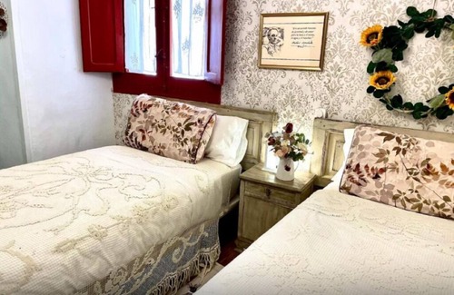 Santa Eulalia Bajera Bed & Breakfast | Riojania Heredad - Double Room - 2 beds