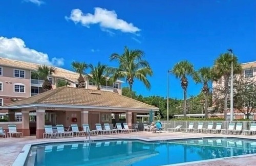 Majestic Palms Condo | Rise and Shine at Majestic Palms: Gated Community with a Pool