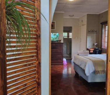 uMhlathuze House | Rise and Shine Felixton