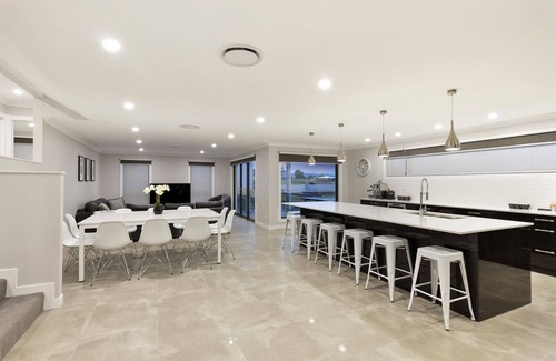 Granton House | Rise House Hobart - Outstanding! Luxury family home