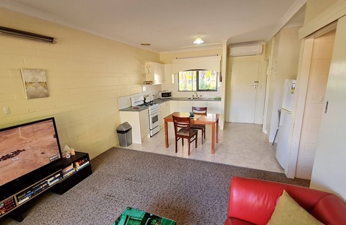Port Pirie South Apartment | Rise 'n Shine - Affordable 50sqm Garden Apartment