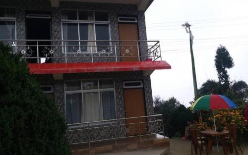 Rishop House | Rishop Ridge Homestay By StayApart