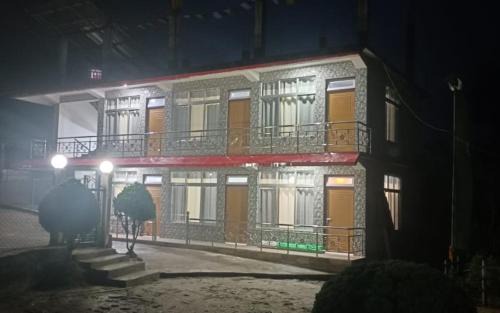 Rishop House | Rishop Ridge Homestay By StayApart