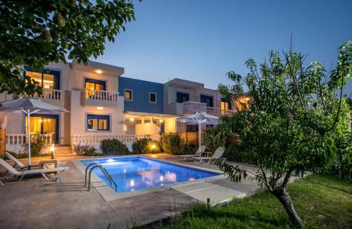 Gennadi Villa | RITA MARE seafront villas heated Pools