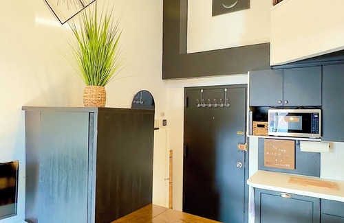 Queens Apartment | RITCHSON LOFTnTree House in NYC!