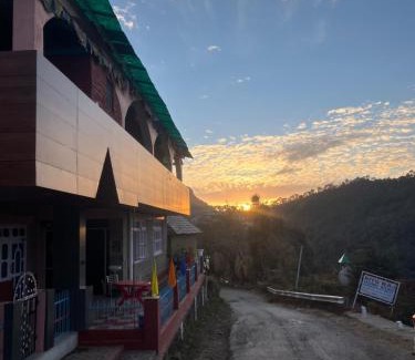Rewalsar House | Ritu Raj Home Stay & Cafe