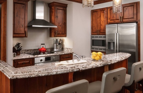 Vail Resort | Ritz Carlton Club Vail 3 Bedroom 3.5 Bath Holiday Week!
