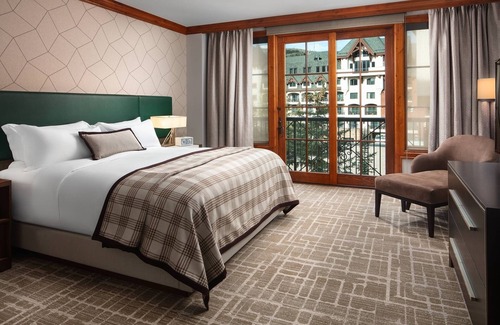 Vail Resort | Ritz Carlton Club Vail 3 Bedroom 3.5 Bath Holiday Week!