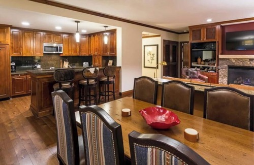 Aspen Condo | Ritz-Carlton Residence Club 2BR in Aspen Highlands - ski in/ski out, spa & pool!