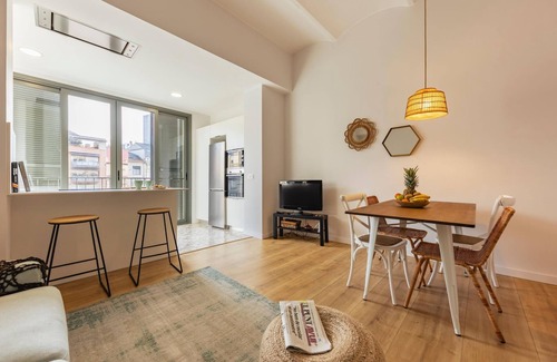 Eixample Apartment | Riu Onyar - Holiday Apartment Rental in Girona | Bravissimo